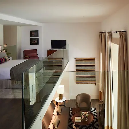Aparthotel The Lumiares & - Small Luxury Of The World